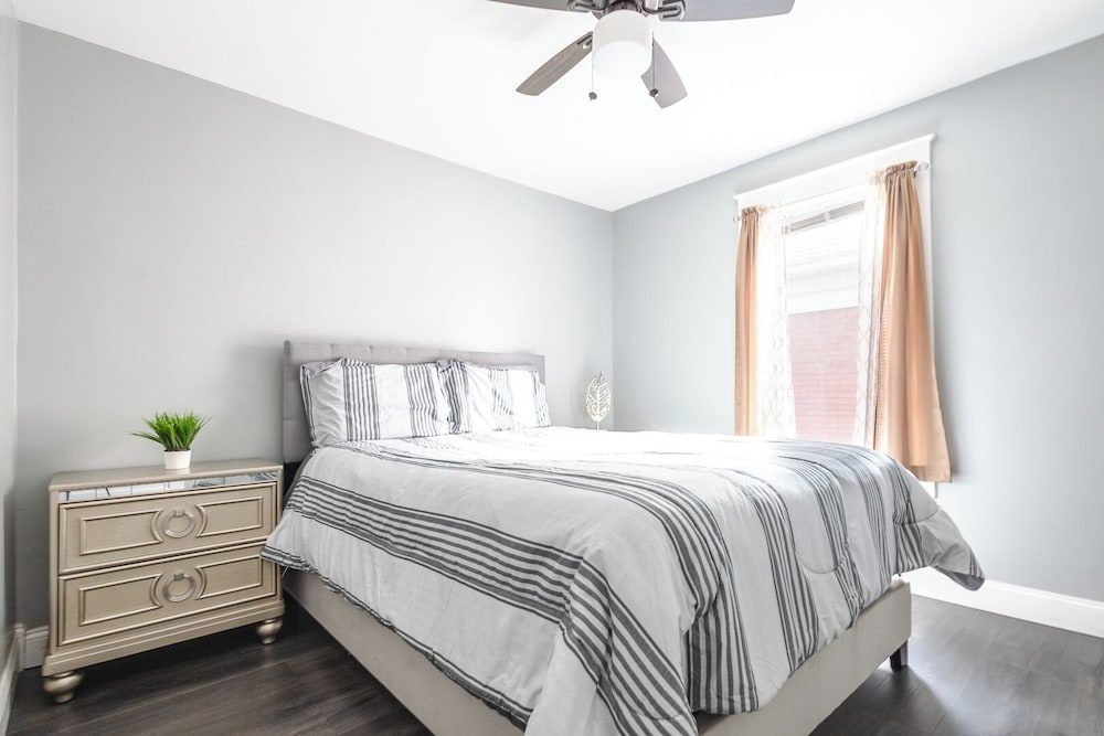 Double House Rental – 11Br Perfect For Big Groups