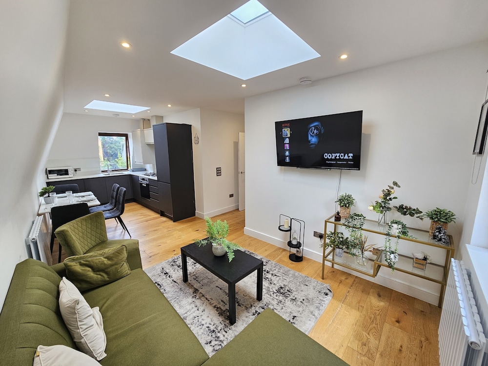 2 Bed Apartment in Southwark