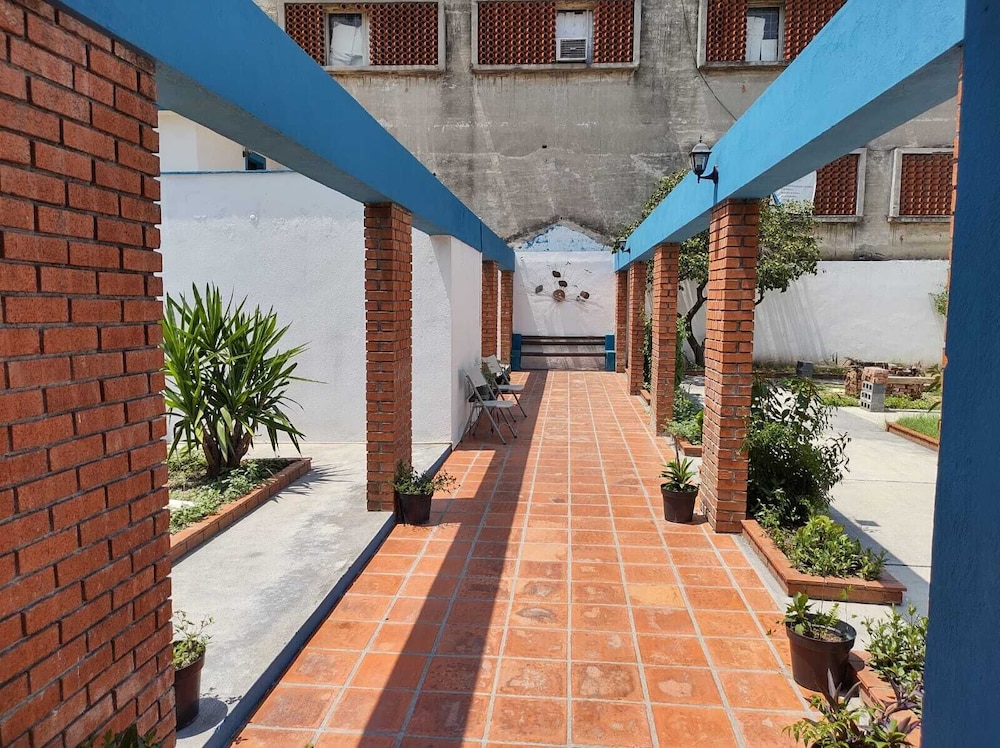 ANTIQUE Casa de Huespedes Barrio Antiguo