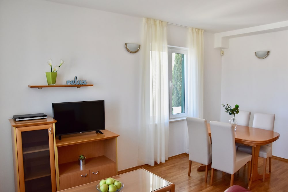 Pervanovo Apartments