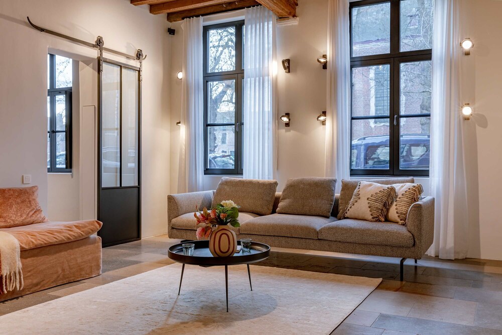 Huswell - Architect gem in the Heart of Ghent