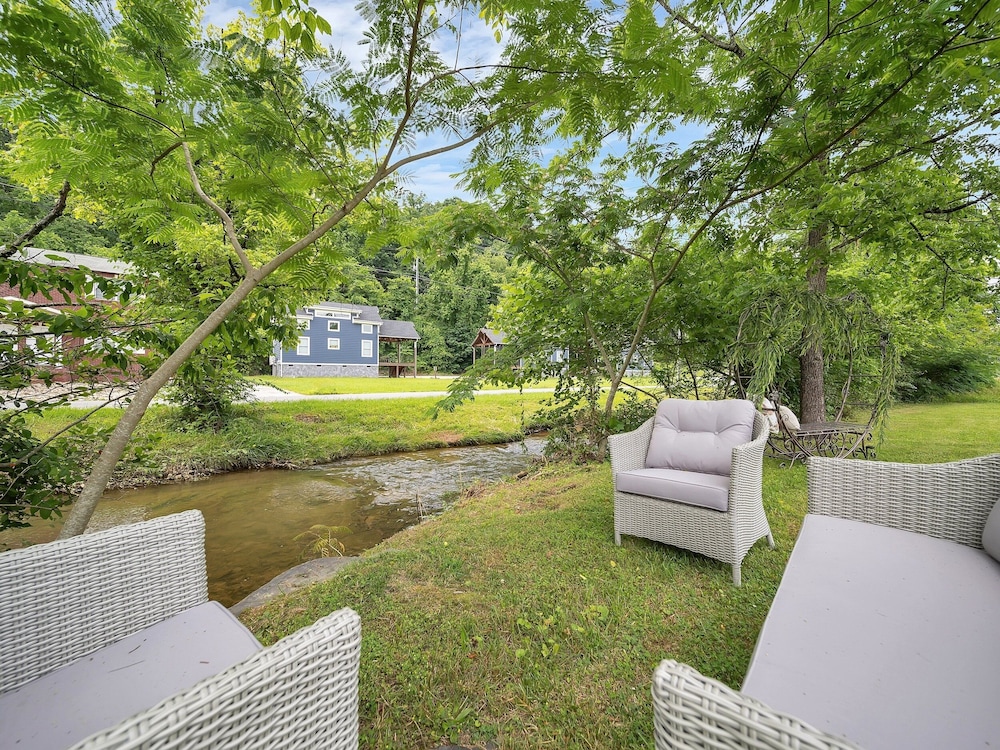 Place Of Peace 3 Bedroom Home