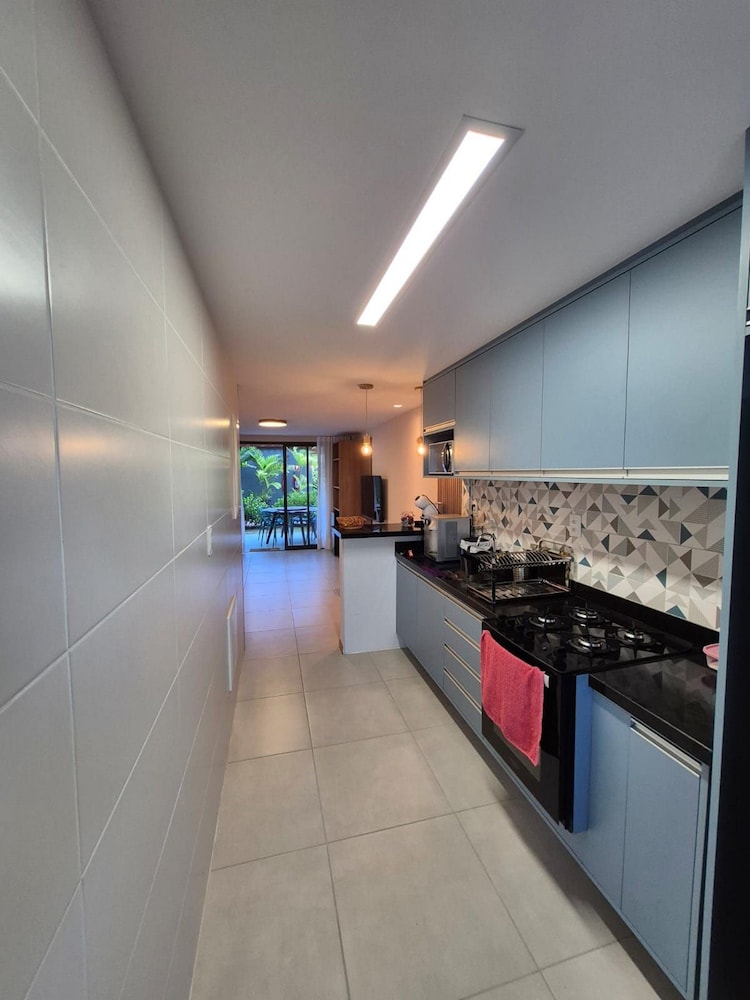 Apt in Condo w/ Pool 350m From the Beach Pll0004