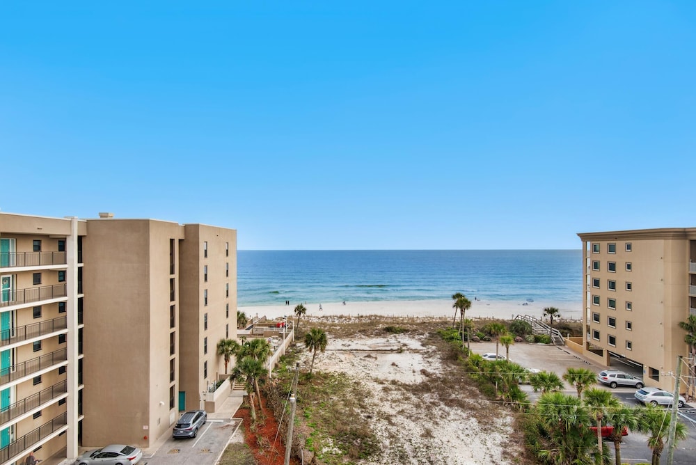Emerald Isle 708