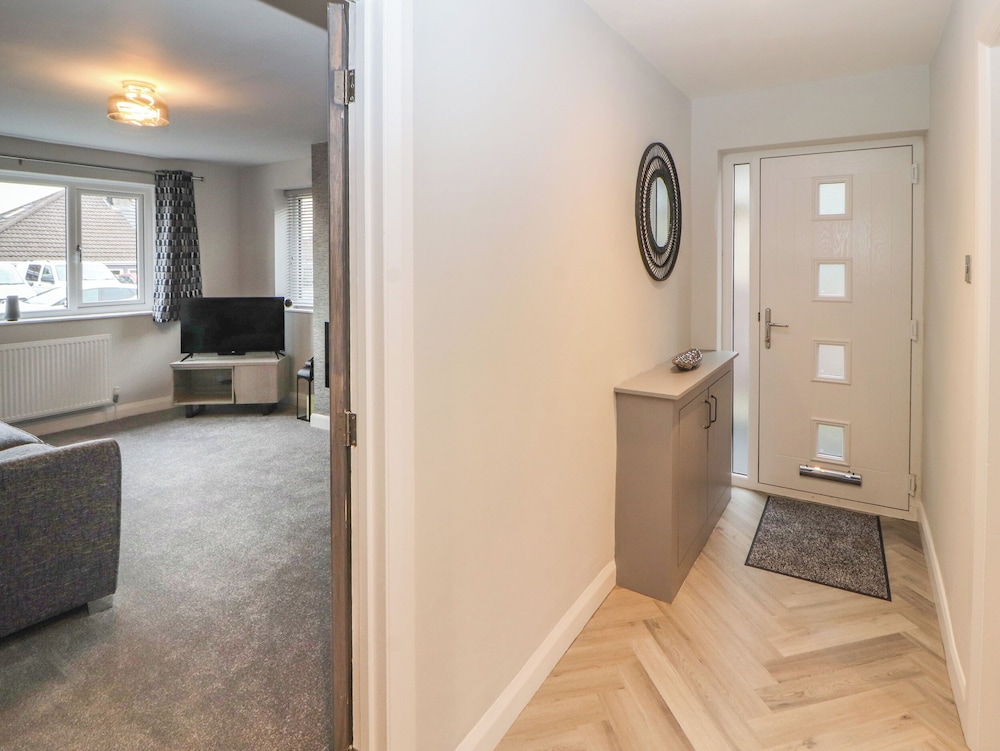 12 Merefell Road
