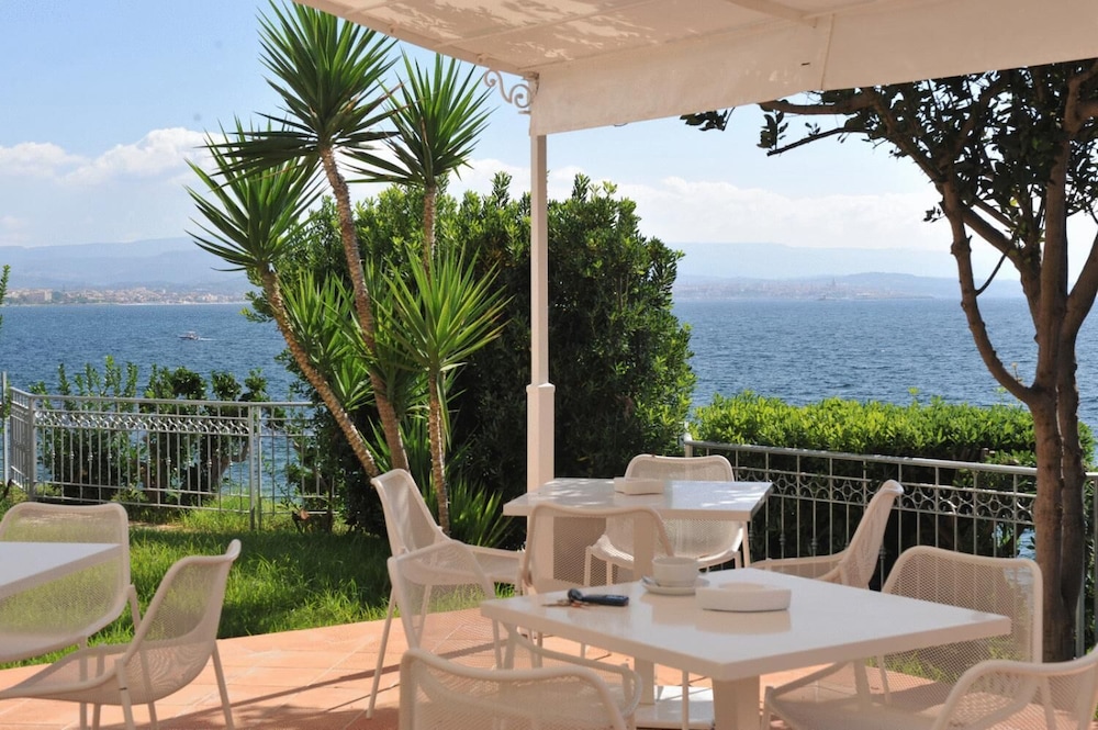 Villa Grachira