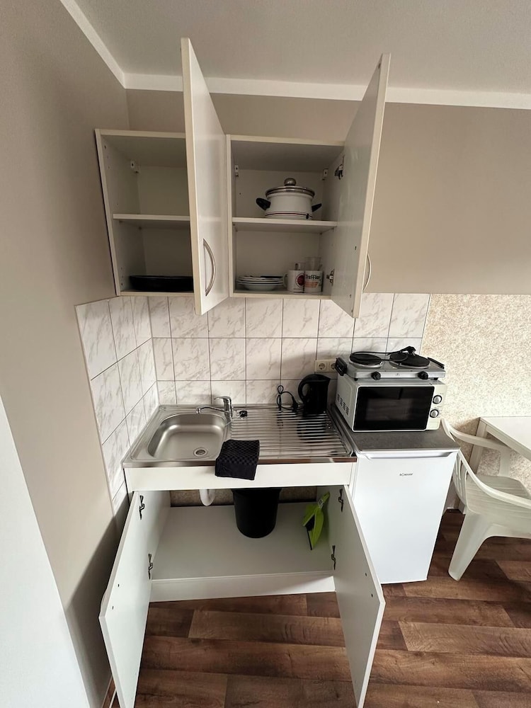 2-Rent Group Hostel Apartments HAN53