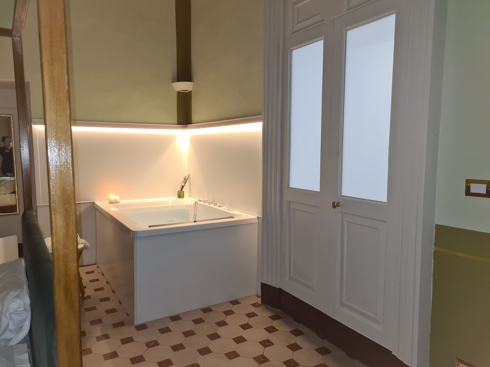 Toscano Palace Luxury Rooms Catania