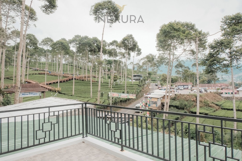 Tentrem Syariah Nexura Collection