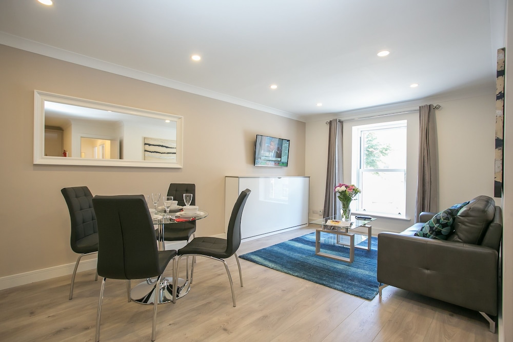 St Stephen's Green District Apartments 2