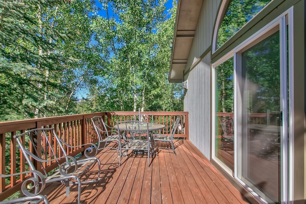2272l The Lupine Lodge 3 Bedroom Home