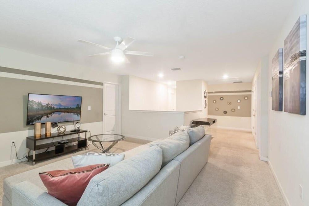 1562 OL - 8BR Tranquil Escape