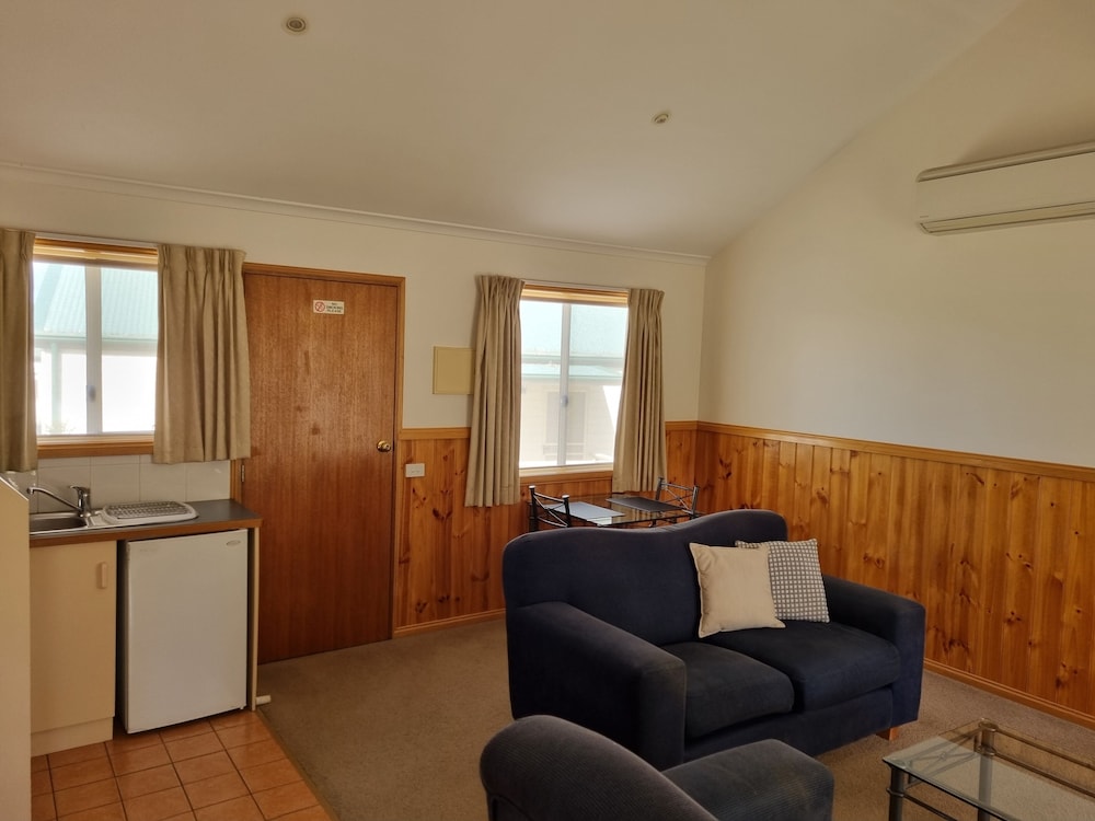 Golden Heritage Cottages