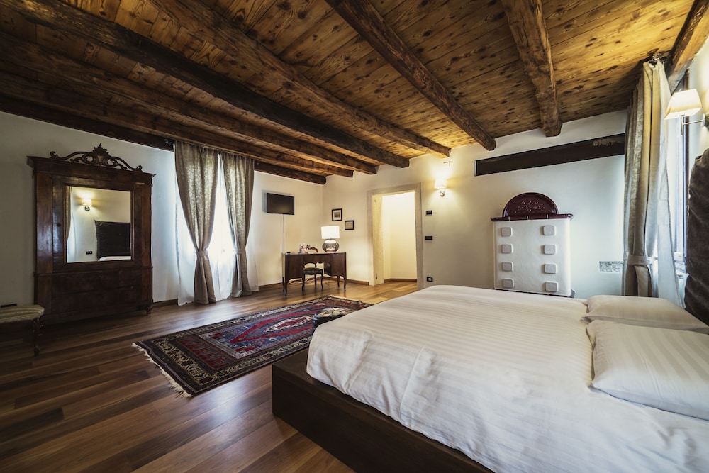 Relais Villa Gozzi B&B