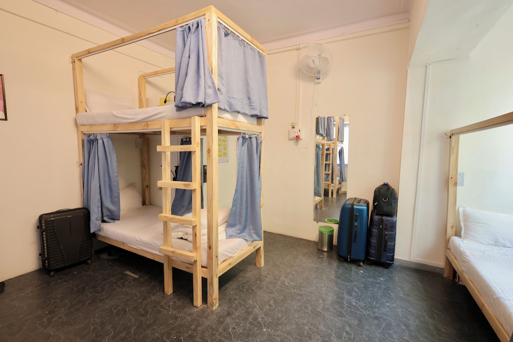Locomo Hostel Mini - 9 mins from airport