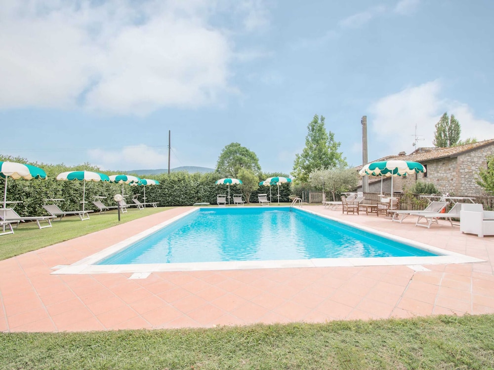 Holiday Home in Magione Near Lake Trasimeno
