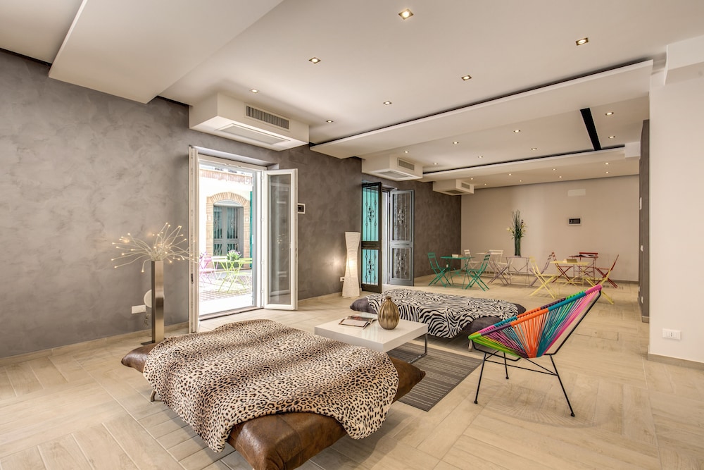 Aurelia Vatican Suites