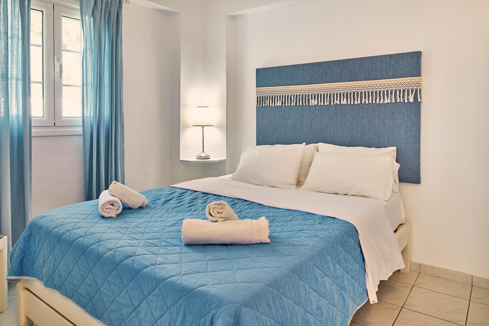 Villa Hera Periyali