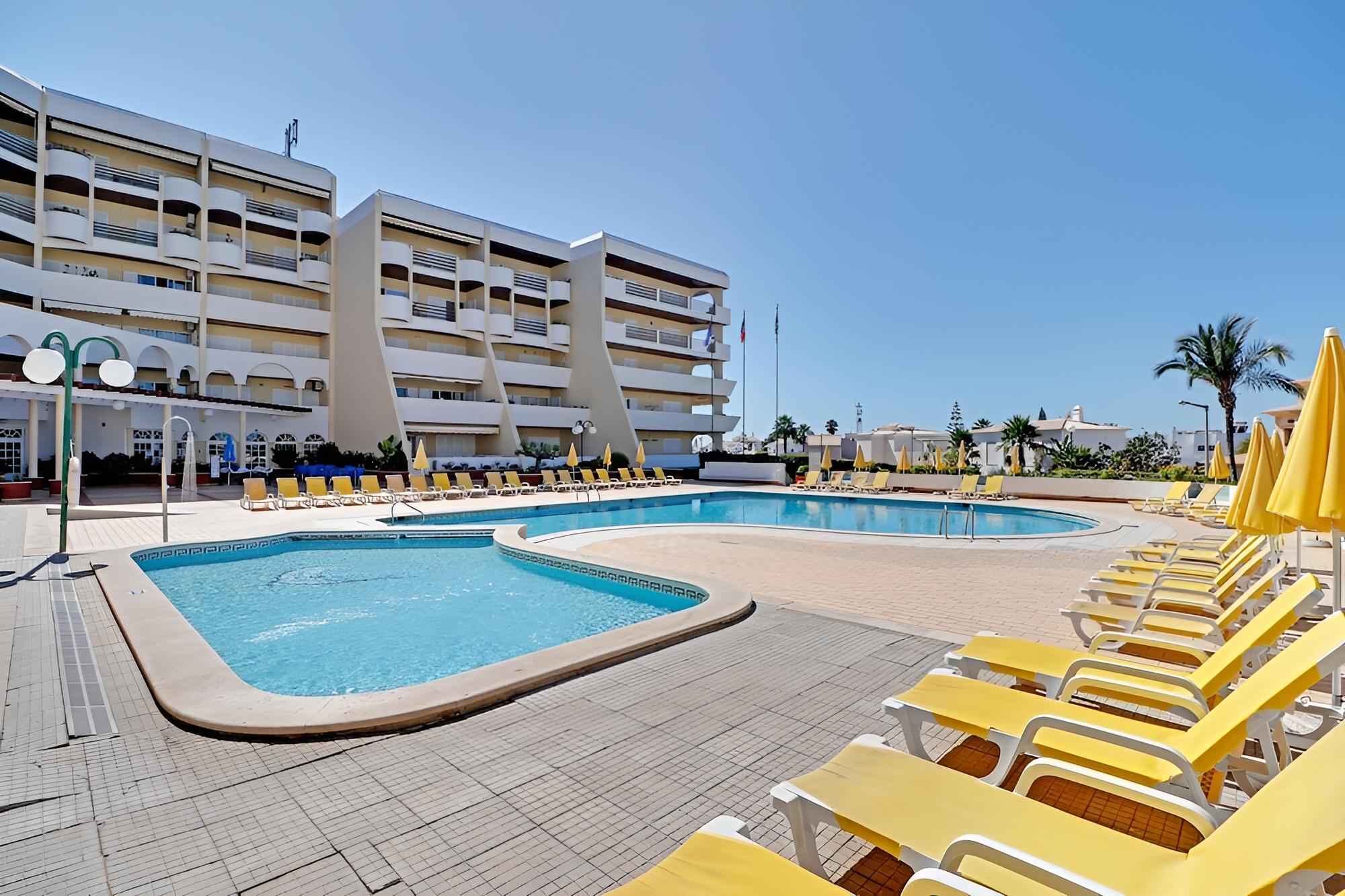 Albufeira Concept 1 With Pool by Homing photo 4