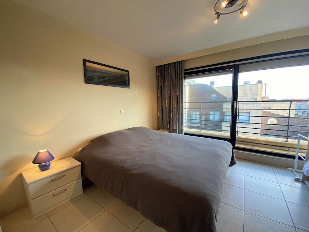 Apartment in Nieuwpoort With sea View