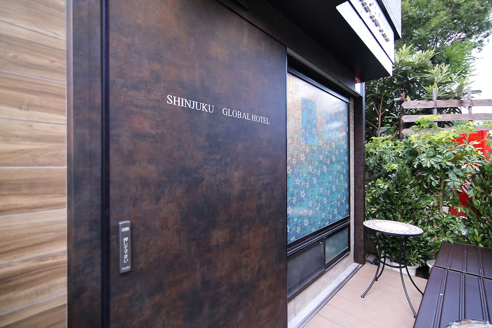 Shinjuku Global Hotel