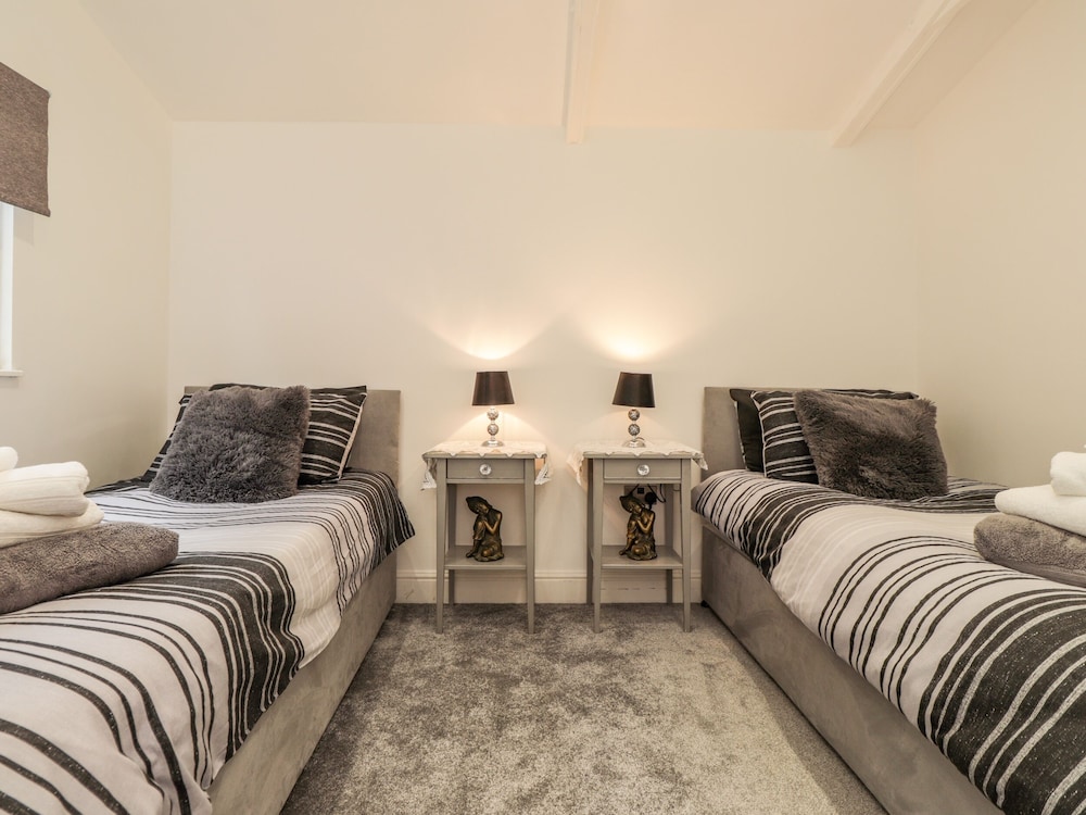 Sparrows Den Lodge
