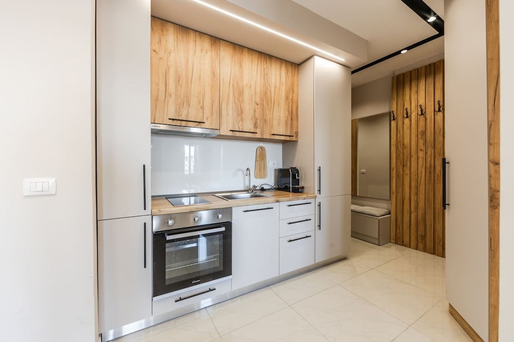 Olivia s Apartment 25