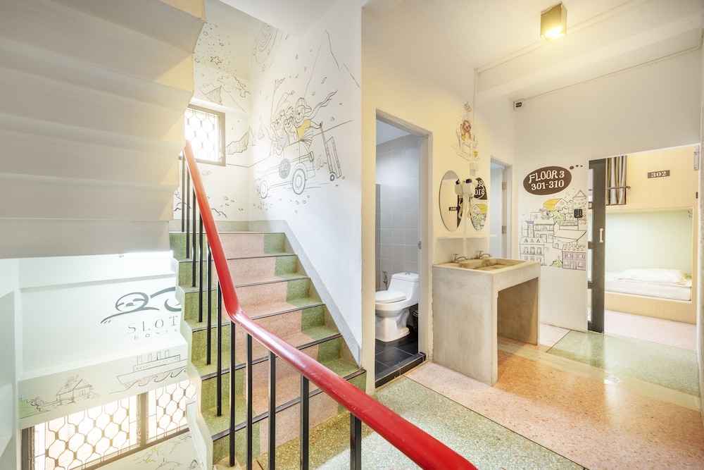 Sloth Hostel