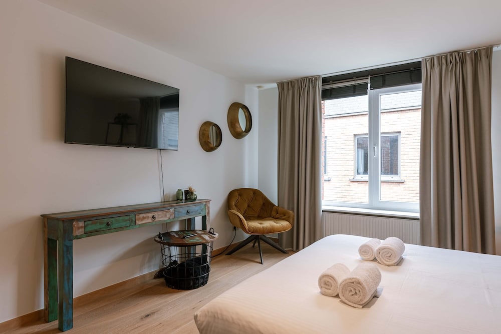 Huswell Modern Apartment in Historic Ghent