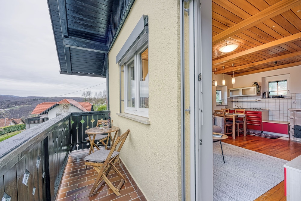 Lovely Cottage Tilka