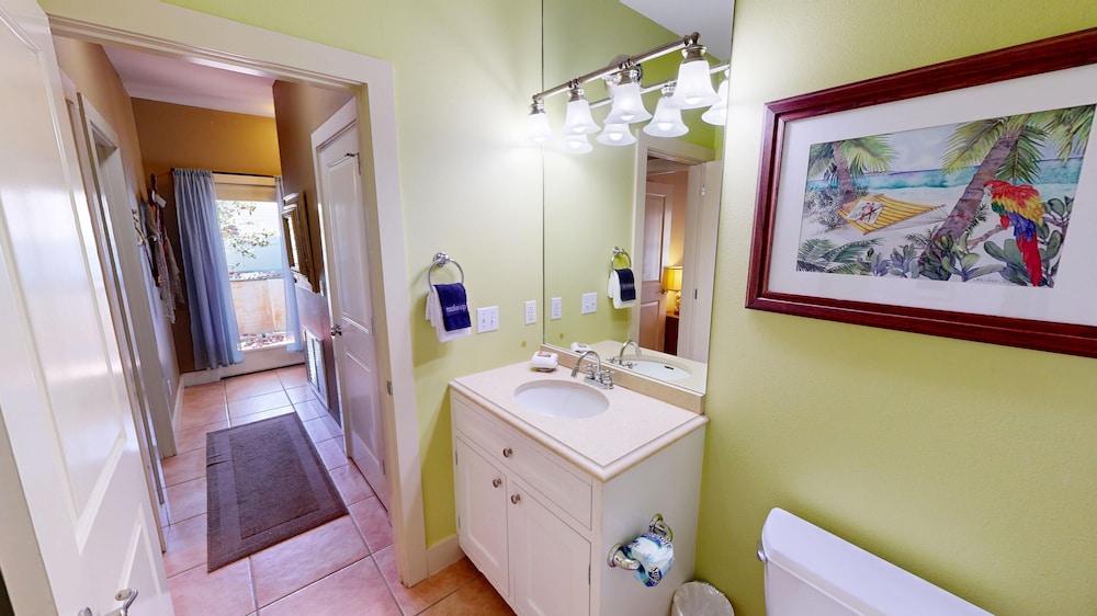 1 Cozy Cove 3 Bedroom Home