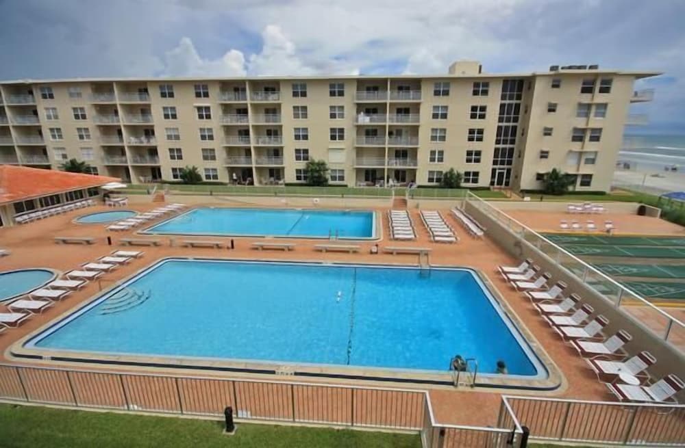 Sea Coast Gardens III 2 Bedroom Condo by Great Ocean Condos