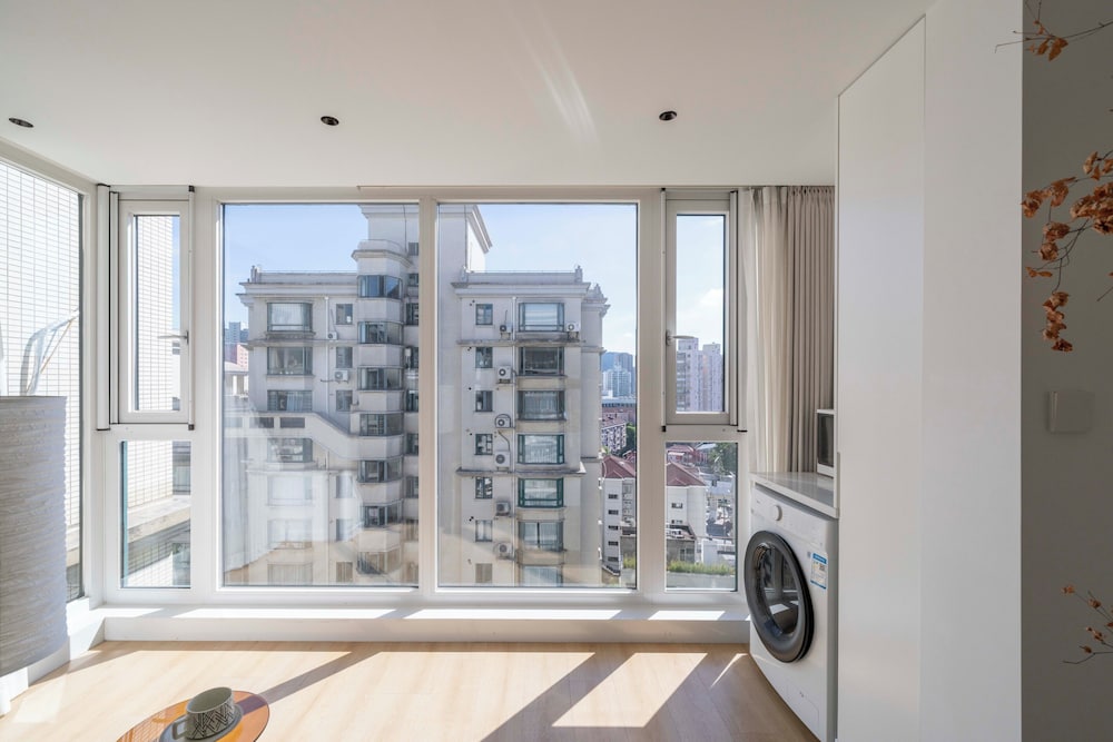 Book and Bed - Xujiahui