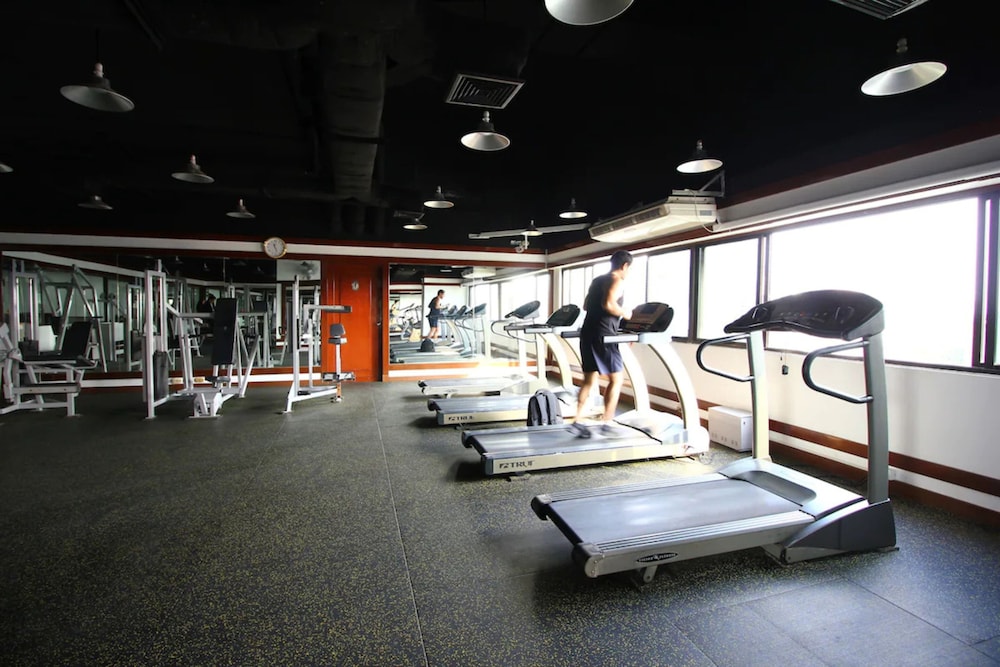 Omni Tower Sukhumvit Nana - Direct