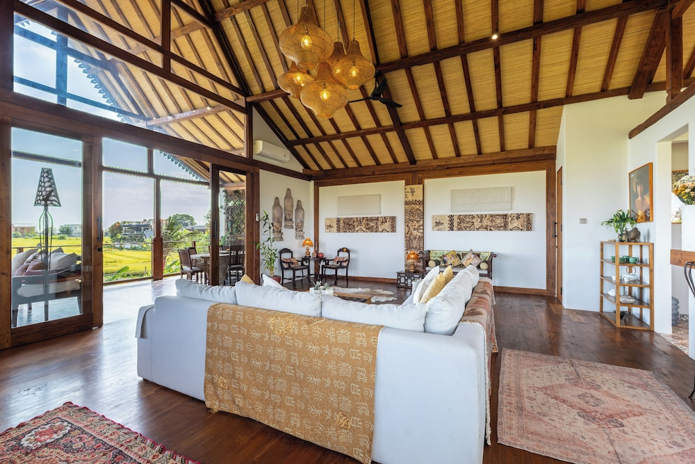Casa Doreena by Betterplace