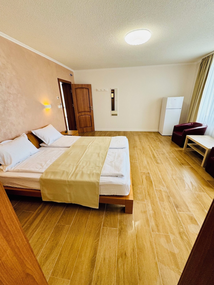 Roua Residence