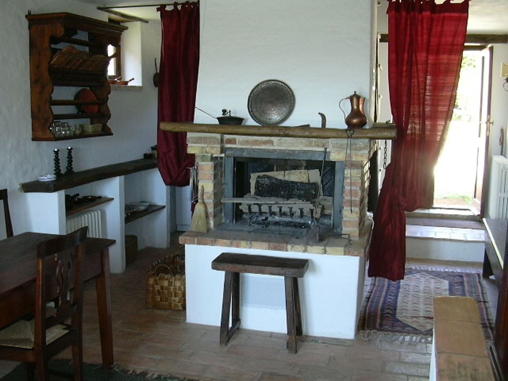 Photo 35