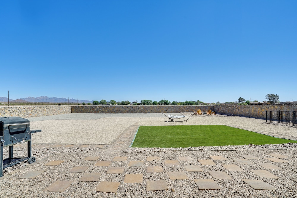 Las Cruces Home Rental w/ Organ Mountain Views! view 4