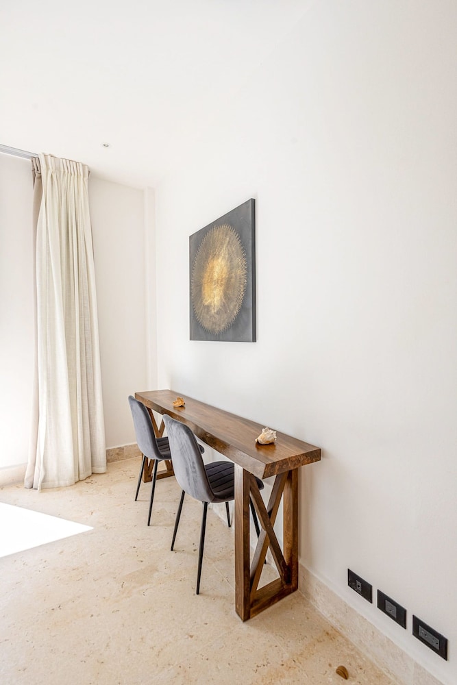 A Tale of Luxury Serenity and Oceanfront Bliss