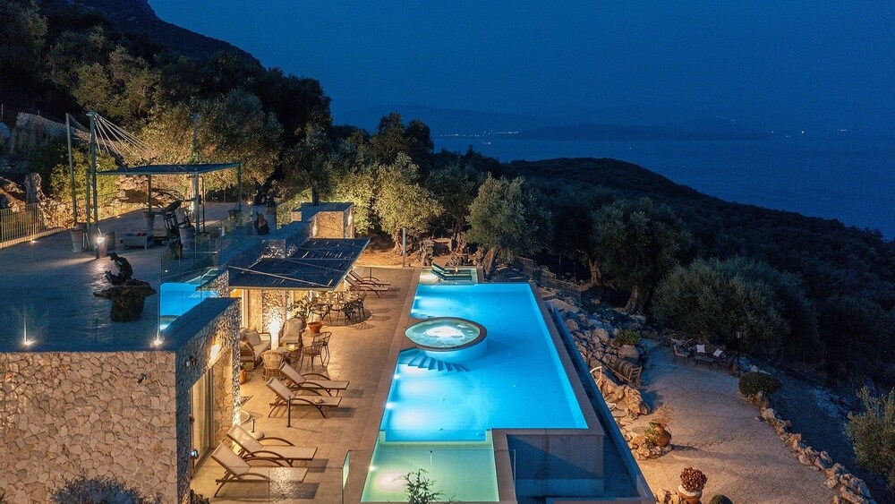 Villa Summer Wine by White Dream Villas