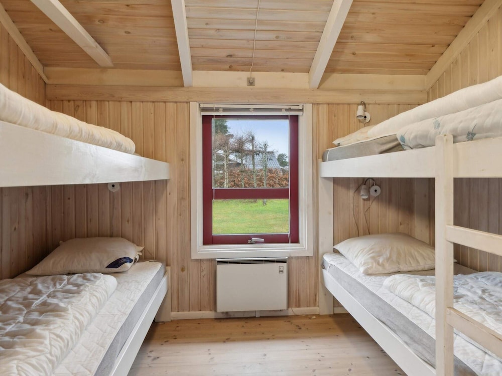 5 Star Holiday Home in Hals