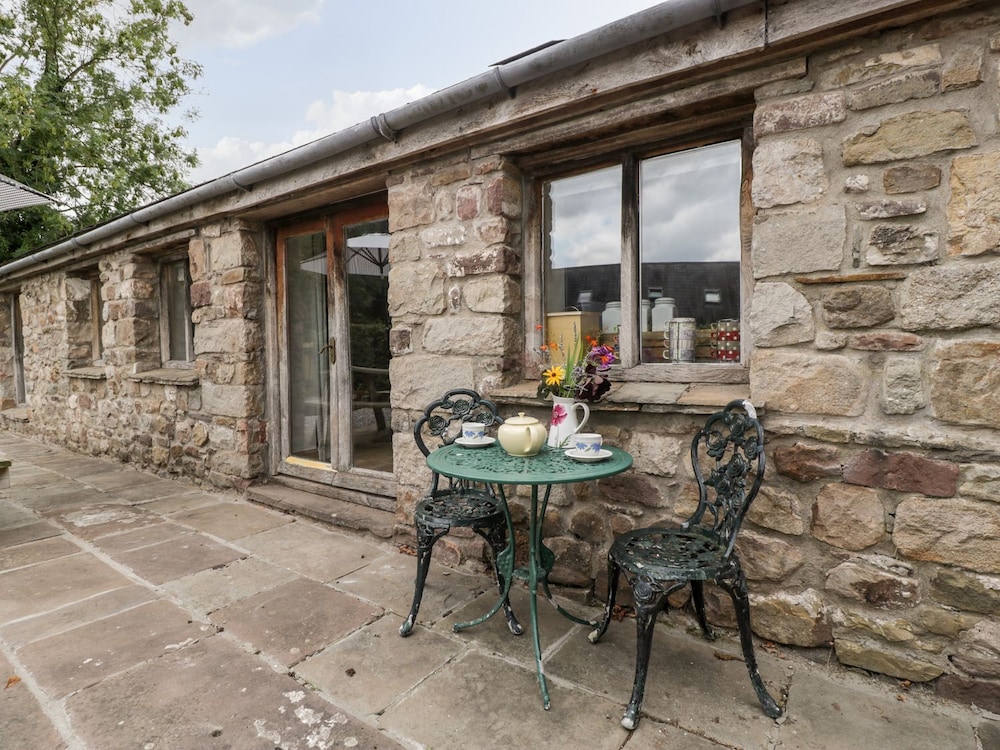 Mistletoe Cottage