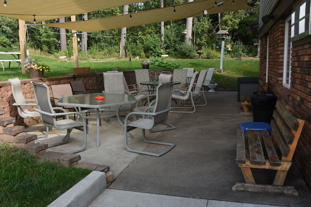 Campus Inn Motel