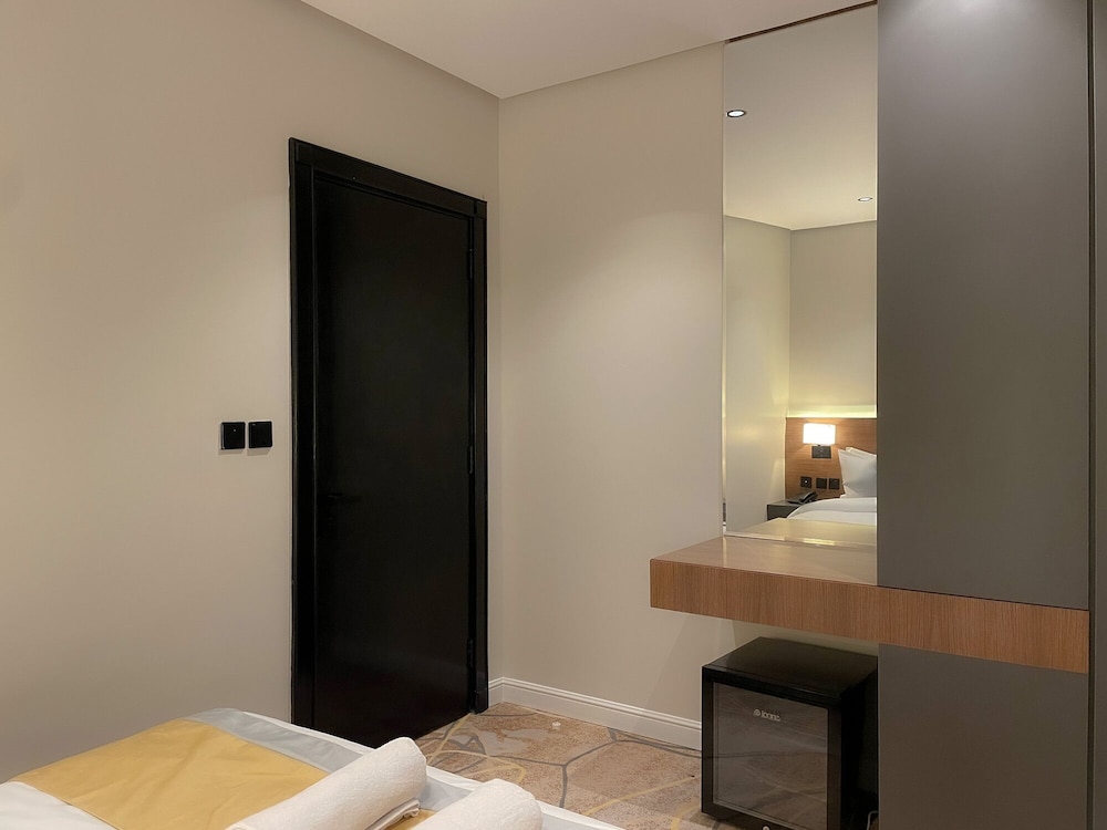 Arjan Park Apartments