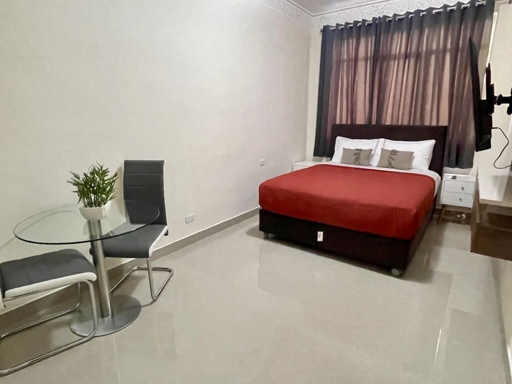 Hotel Calmelia