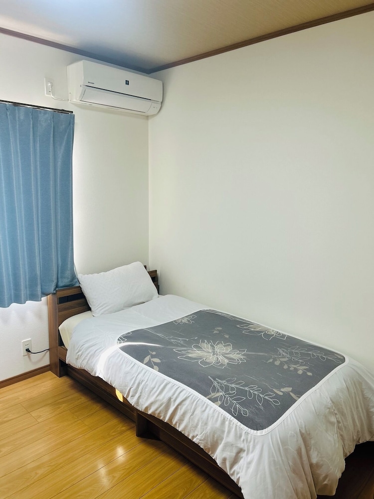 villageBFH - Hostel