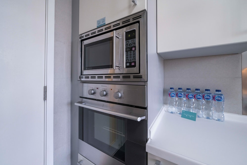 Tyms Family 3BR 2BA Apt Xujiahui Metro