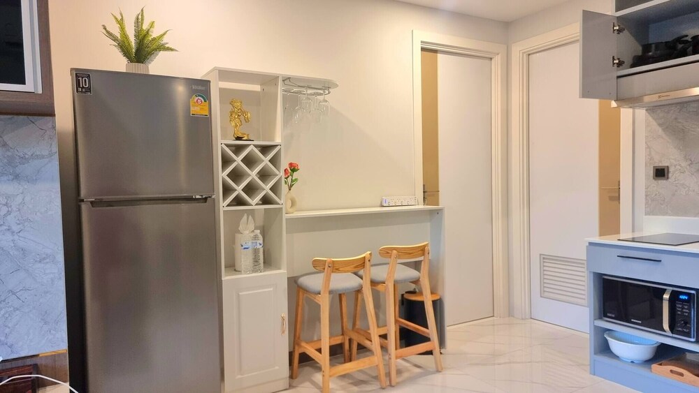 B407 - 1 Bedroom Condo Pool View Near Ao Nang Beach