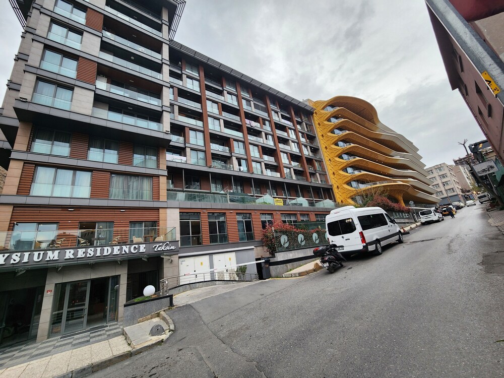 Perfect Residence Taksim 3 bedrooms