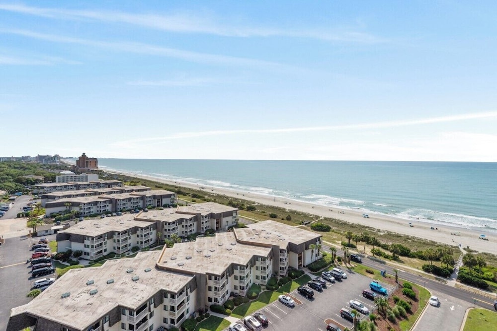 Units at Ocean Forest Plaza by Elliott Beach Rentals